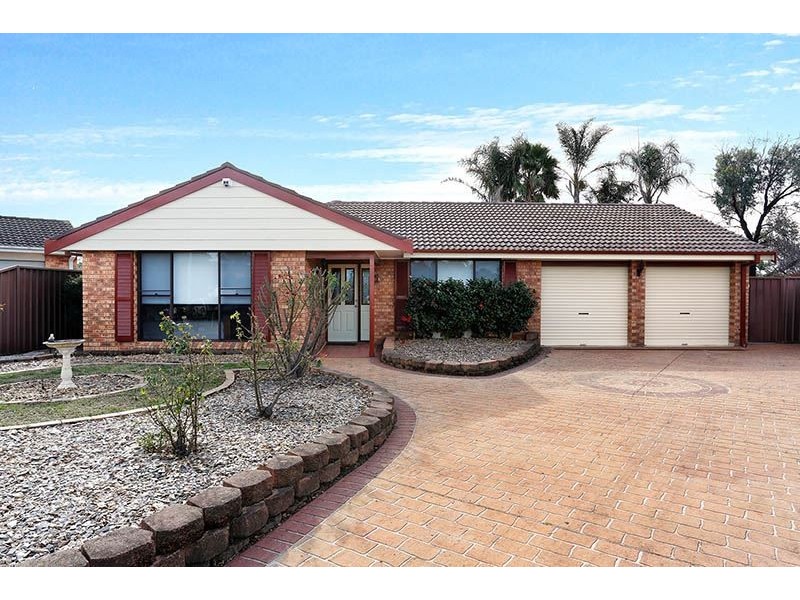 10 Wilma Place, Hassall Grove NSW 2761