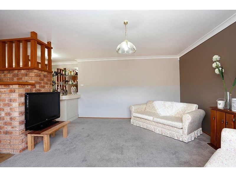 10 Wilma Place, Hassall Grove NSW 2761