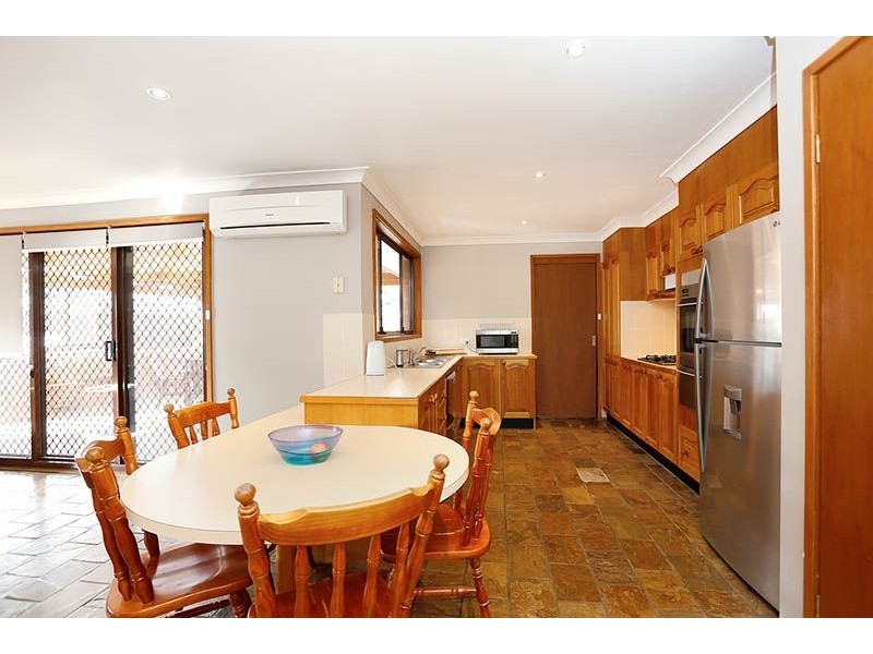 10 Wilma Place, Hassall Grove NSW 2761