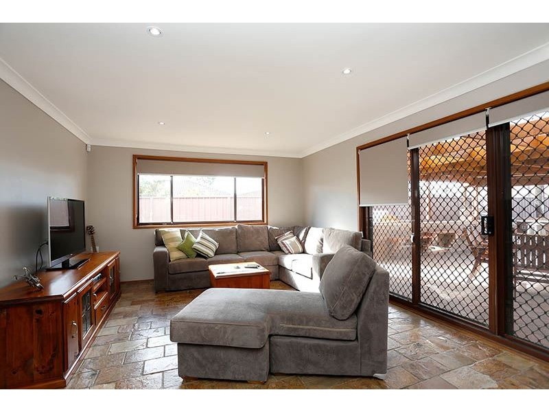 10 Wilma Place, Hassall Grove NSW 2761