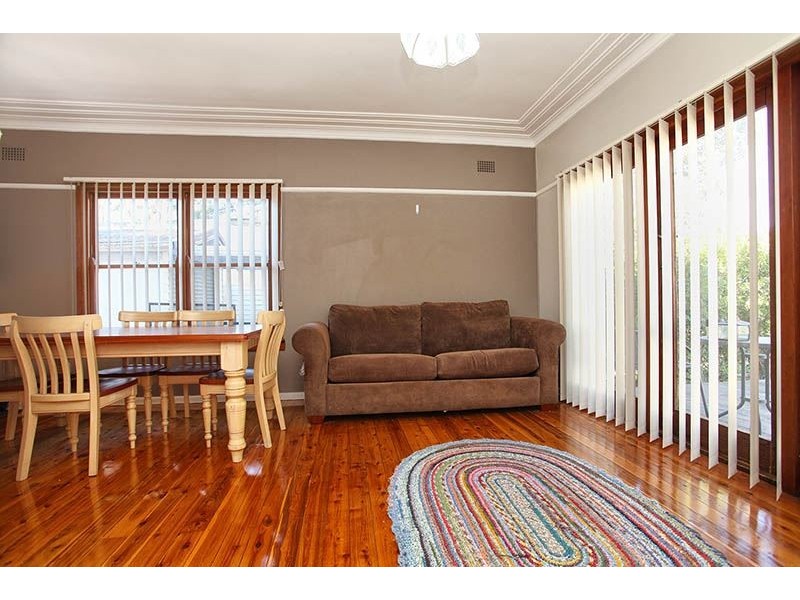 27 Cooper Street, Blacktown NSW 2148