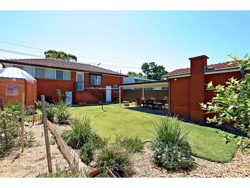 37 Lock Street, Blacktown NSW 2148