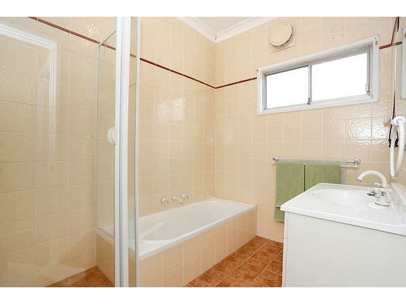 19 Tara Road, Blacktown NSW 2148