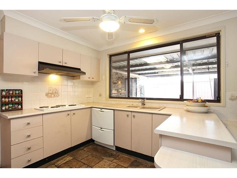 37 Buckwell Drive, Hassall Grove NSW 2761