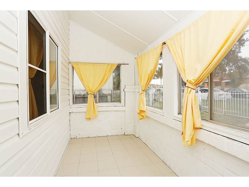 10 Sarsfield Street, Blacktown NSW 2148