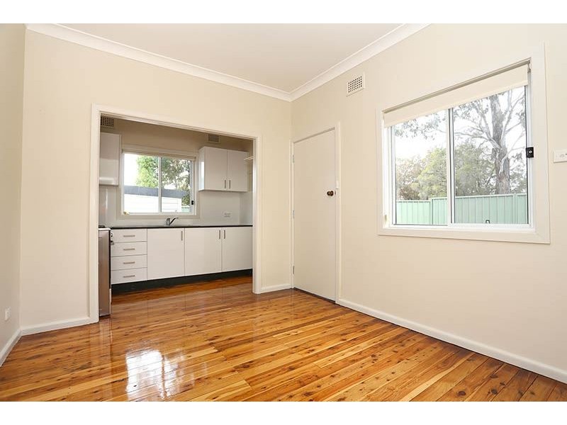 27a Breakfast Road, Marayong NSW 2148
