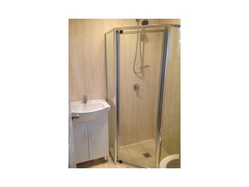 8a Tara Road, Blacktown NSW 2148