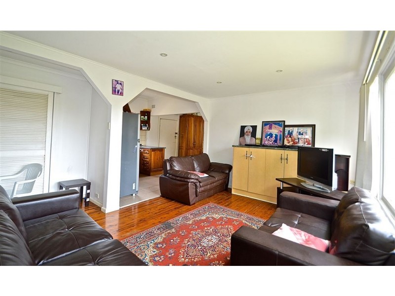 129 Walters Road, Blacktown NSW 2148