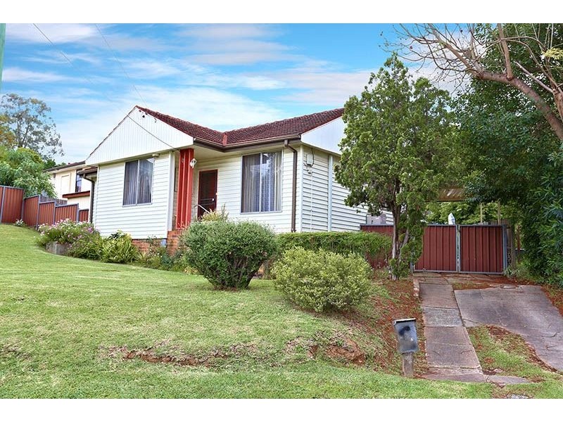 122 Freeman Street, Lalor Park NSW 2147