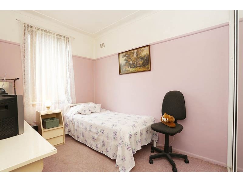 122 Freeman Street, Lalor Park NSW 2147