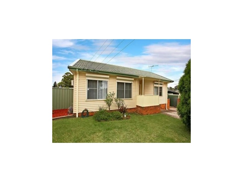 4 Wistaria Place, Blacktown NSW 2148