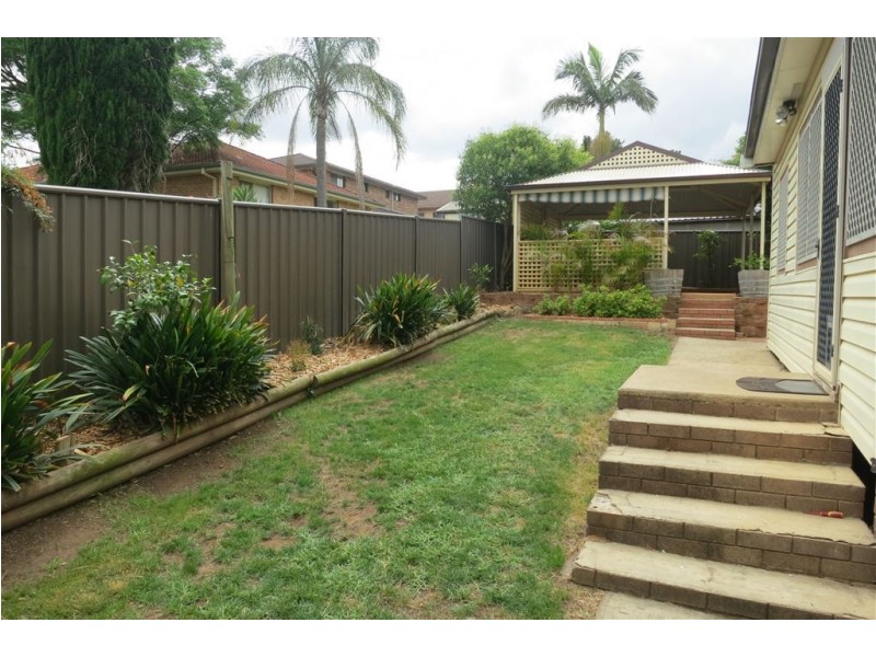 12 Dell Street, Blacktown NSW 2148