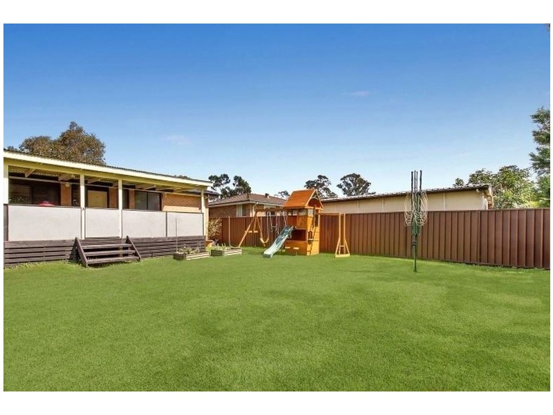 13 Nellie Stewart Drive, Doonside NSW 2767