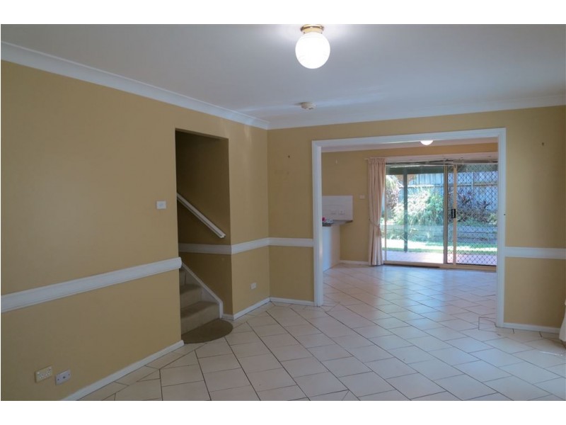 12a Whitehaven Avenue, Quakers Hill NSW 2763