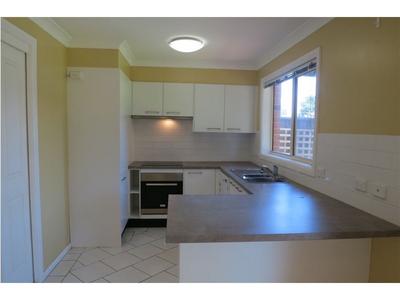 12a Whitehaven Avenue, Quakers Hill NSW 2763