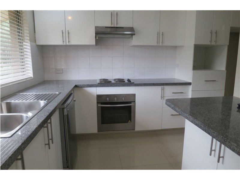 2/20 Pennant Street, Castle Hill NSW 2154