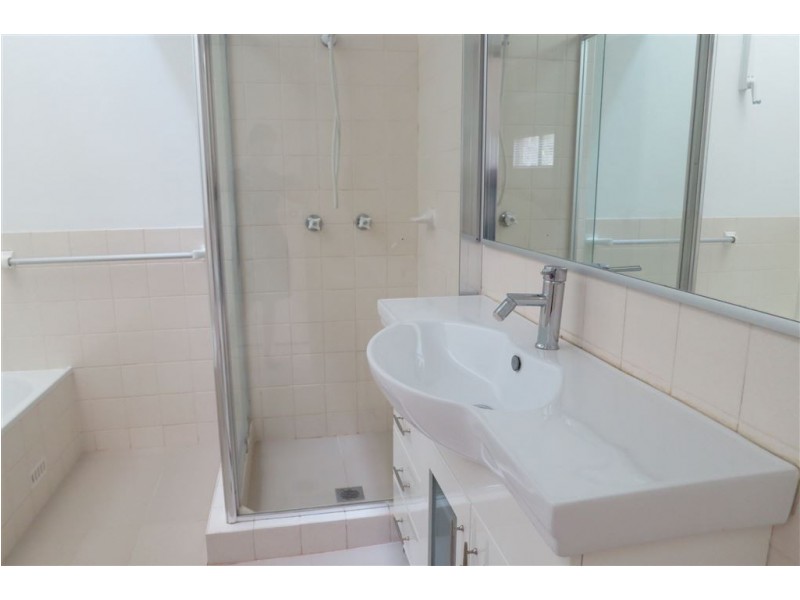 2/20 Pennant Street, Castle Hill NSW 2154