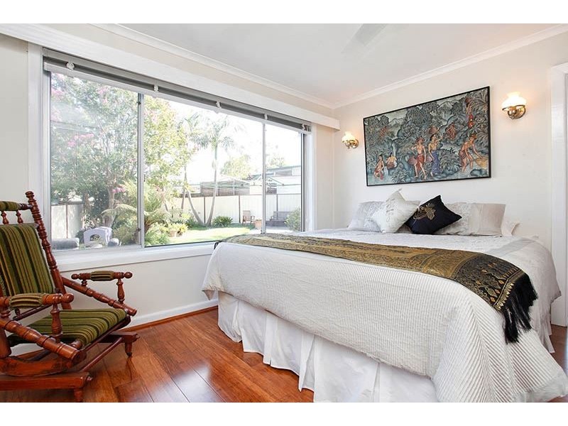 11 Patterson Road, Lalor Park NSW 2147