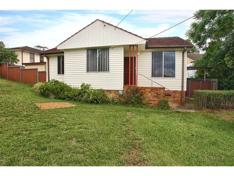 122 Freeman Street, Lalor Park NSW 2147