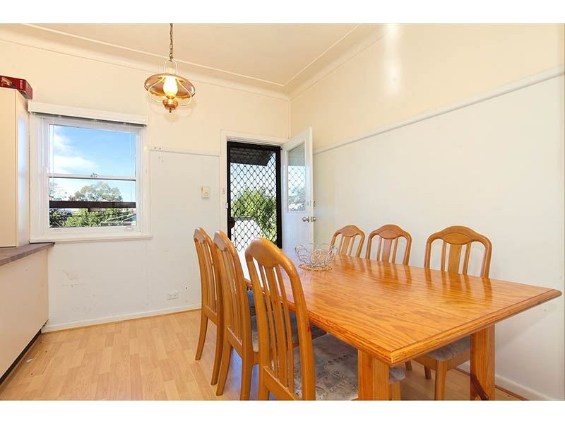 11 Junee Street, Marayong NSW 2148