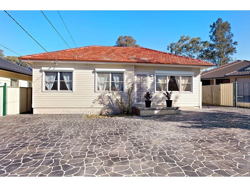 41 Matthew Crescent, Blacktown NSW 2148