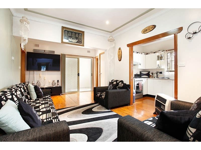 1 Craiglea Street, Guildford NSW 2161