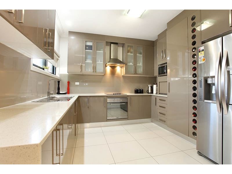 8 Matthew Crescent, Blacktown NSW 2148