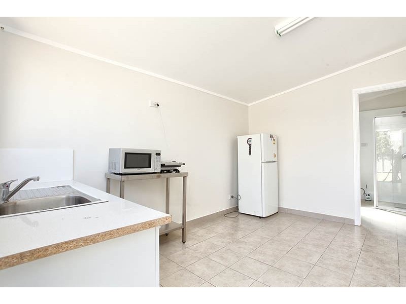 8 Matthew Crescent, Blacktown NSW 2148