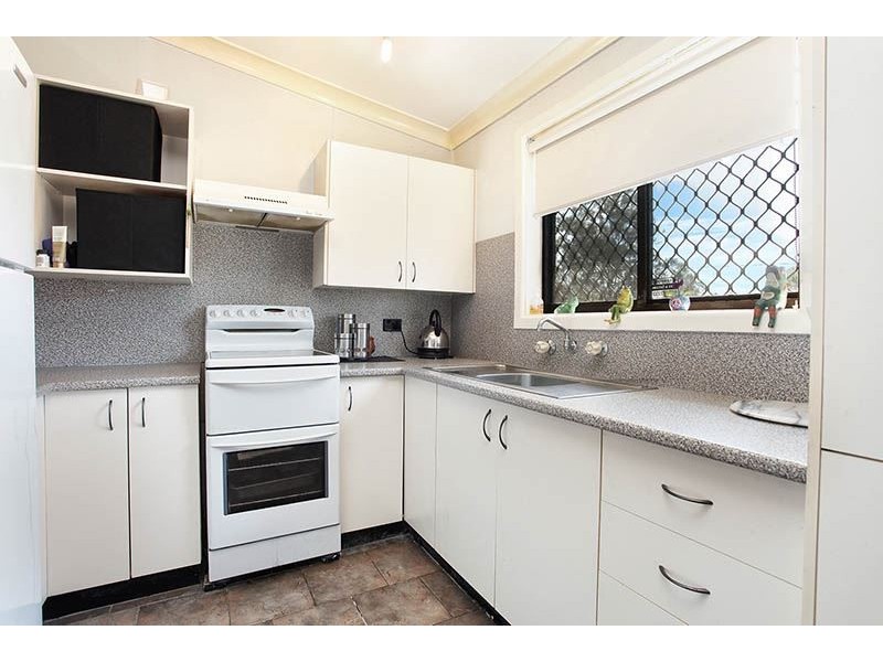 6 Slessor Place, Blackett NSW 2770