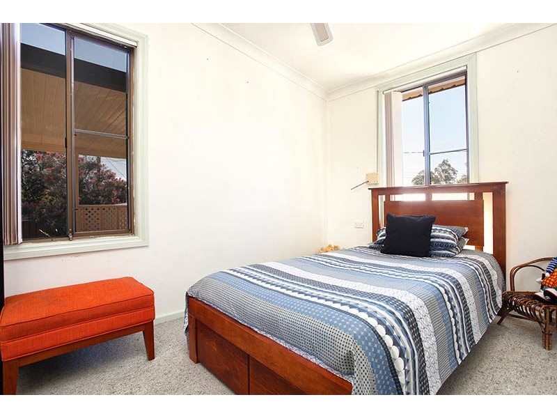 6 Slessor Place, Blackett NSW 2770