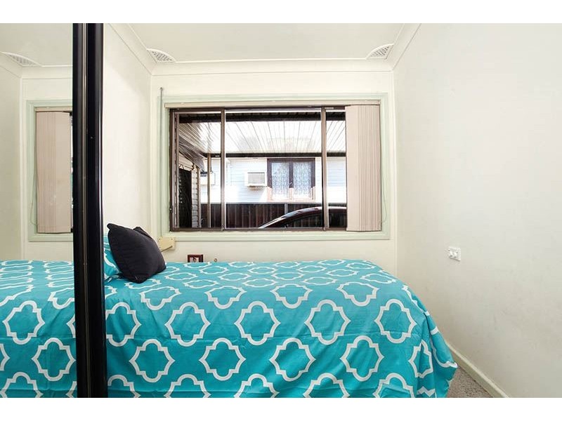 6 Slessor Place, Blackett NSW 2770