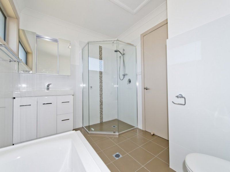 15a Doncaster Avenue, Claremont Meadows NSW 2747