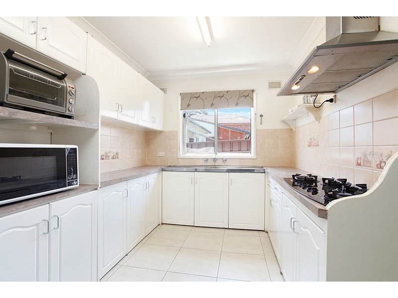 79 Sarsfield Street, Blacktown NSW 2148