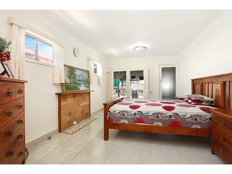 79 Sarsfield Street, Blacktown NSW 2148