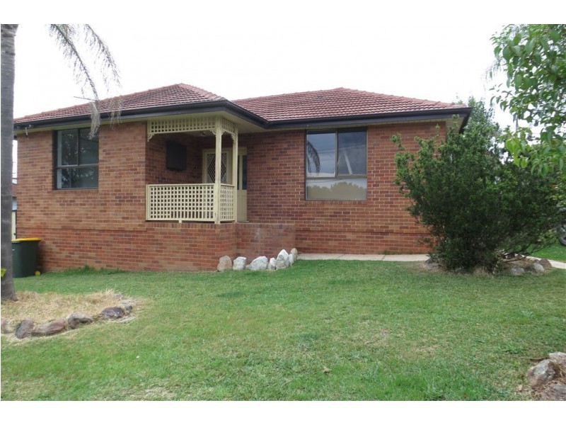 10 Moffatt Drive, Lalor Park NSW 2147