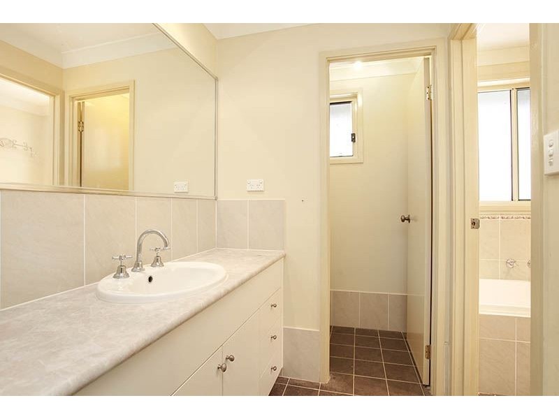 27 Cambridge Street, Blacktown NSW 2148