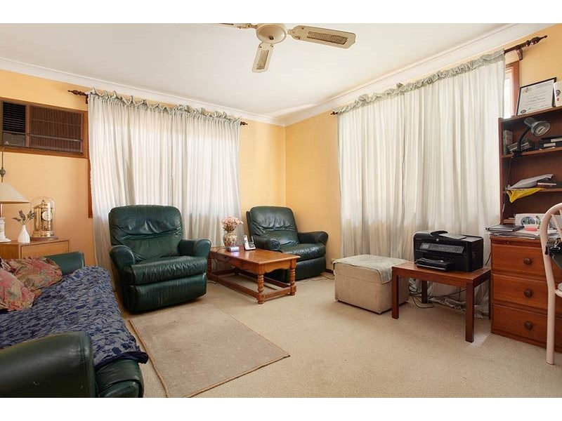 27 Cambridge Street, Blacktown NSW 2148