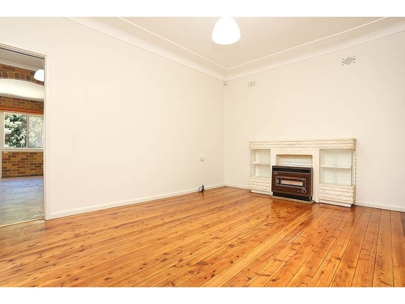 5 Mamie Avenue, Seven Hills NSW 2147