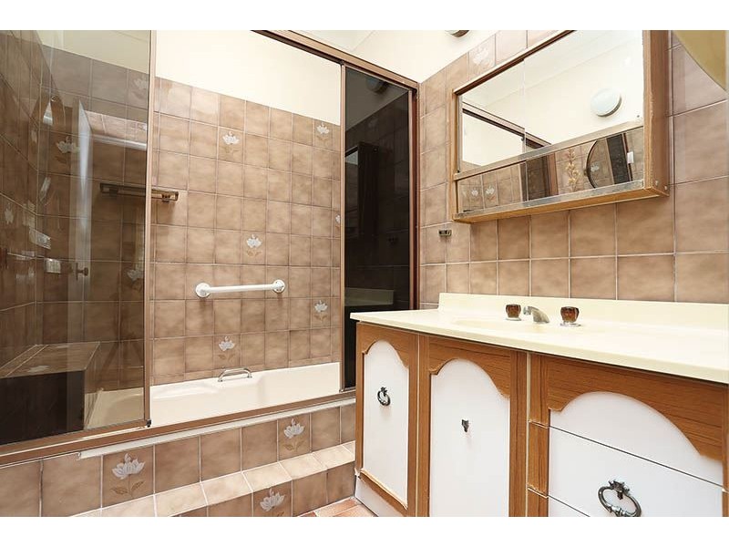 5 Mamie Avenue, Seven Hills NSW 2147