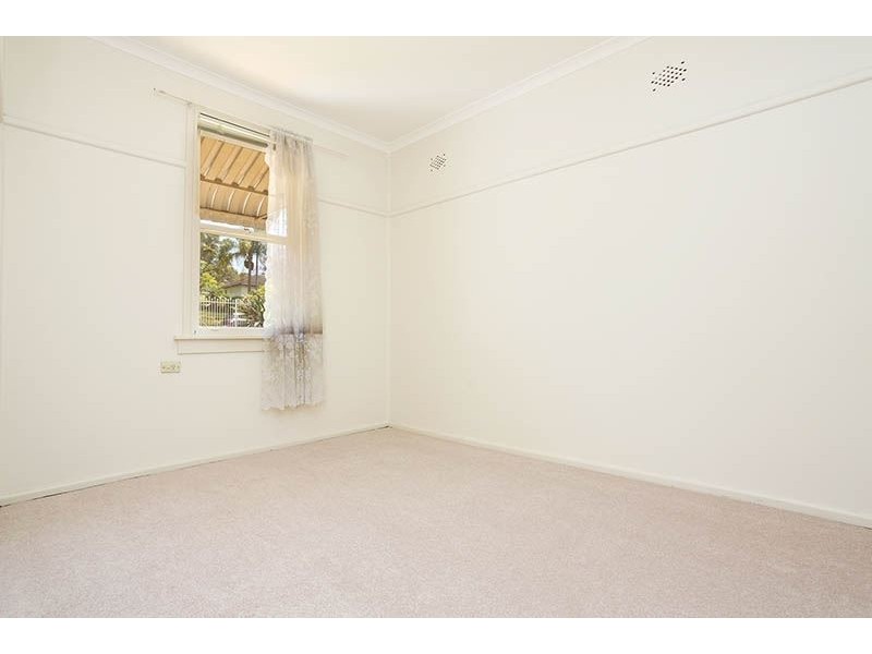 5 Mamie Avenue, Seven Hills NSW 2147