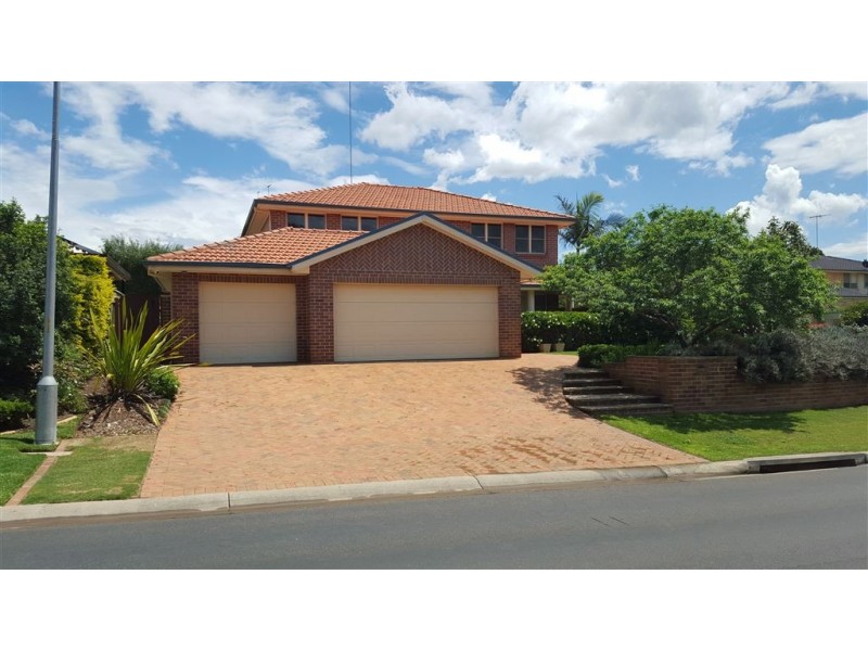 1 Huntingdale Drive, Glenmore Park NSW 2745