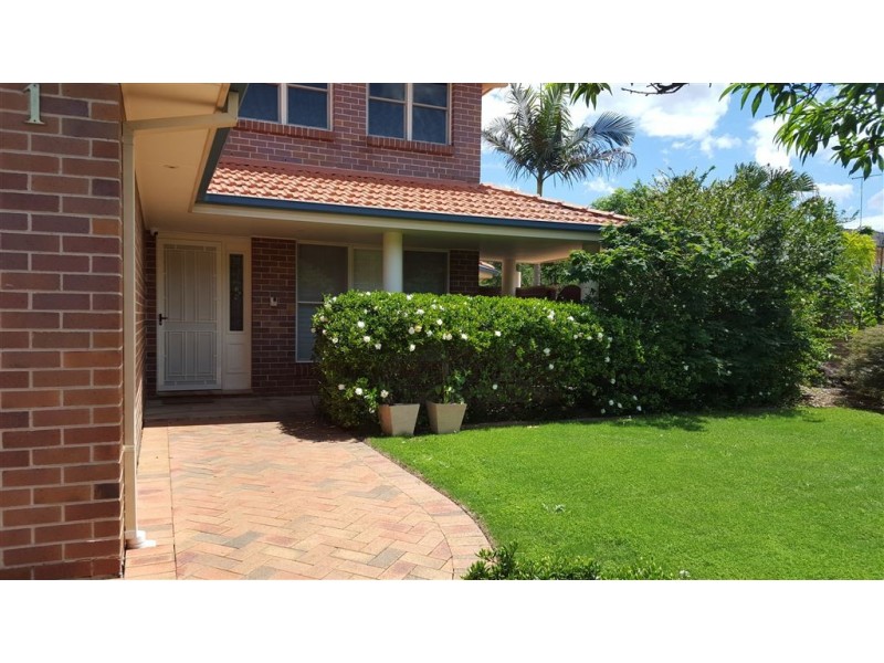 1 Huntingdale Drive, Glenmore Park NSW 2745