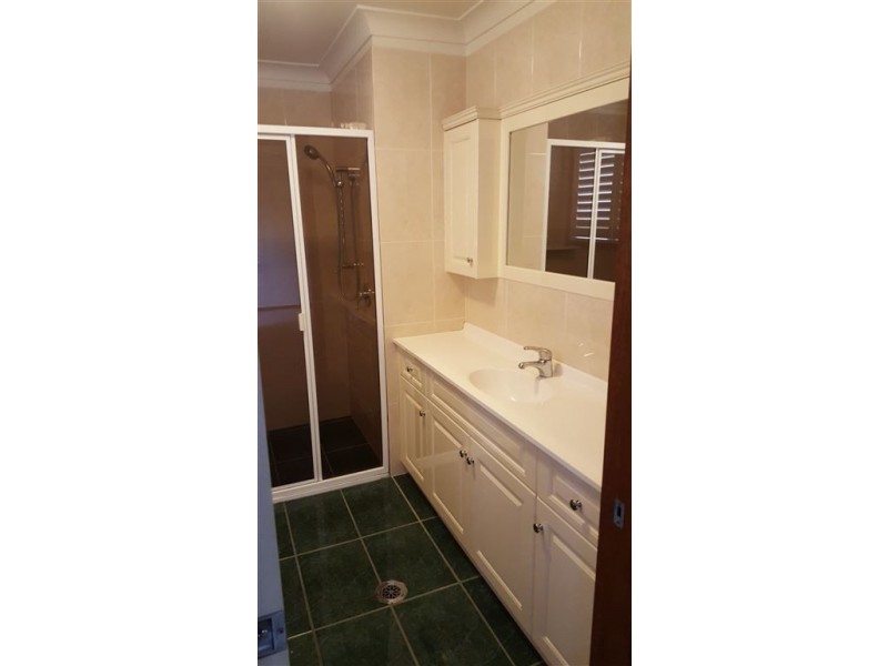 1 Huntingdale Drive, Glenmore Park NSW 2745