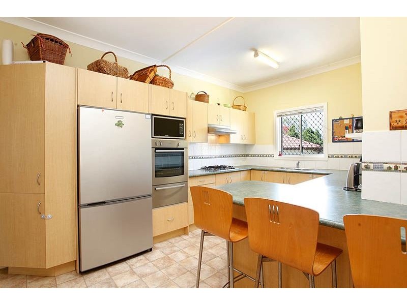 16 Kingsford Street, Blacktown NSW 2148