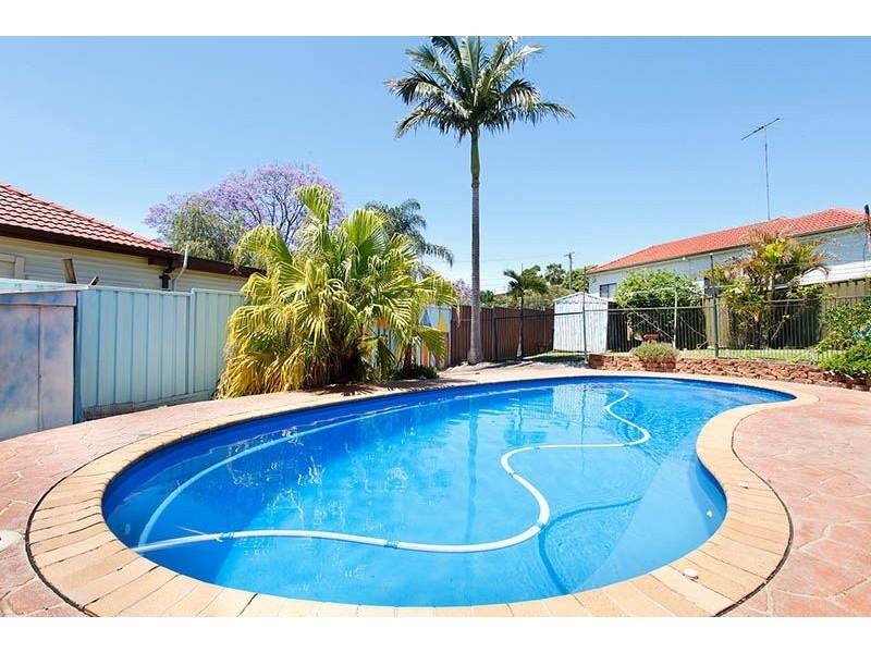 16 Kingsford Street, Blacktown NSW 2148