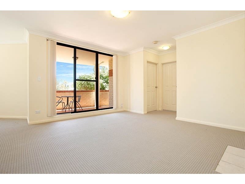 2/23 Bruce Street, Blacktown NSW 2148