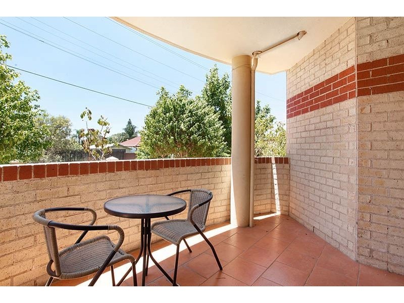 2/23 Bruce Street, Blacktown NSW 2148