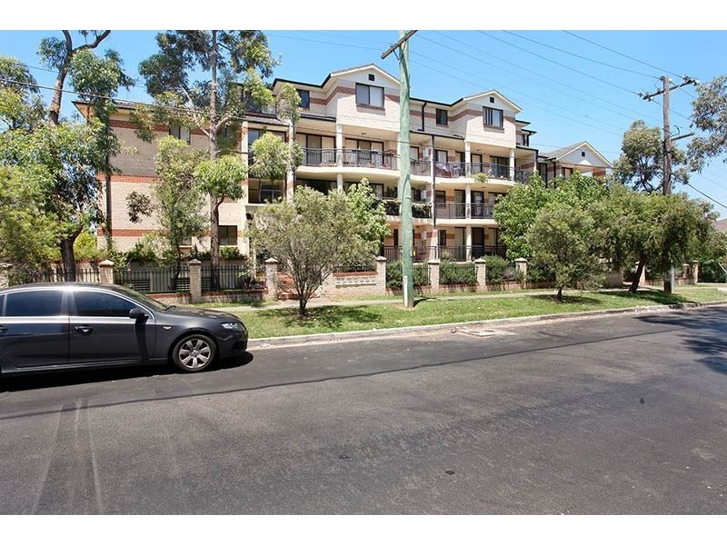 2/23 Bruce Street, Blacktown NSW 2148