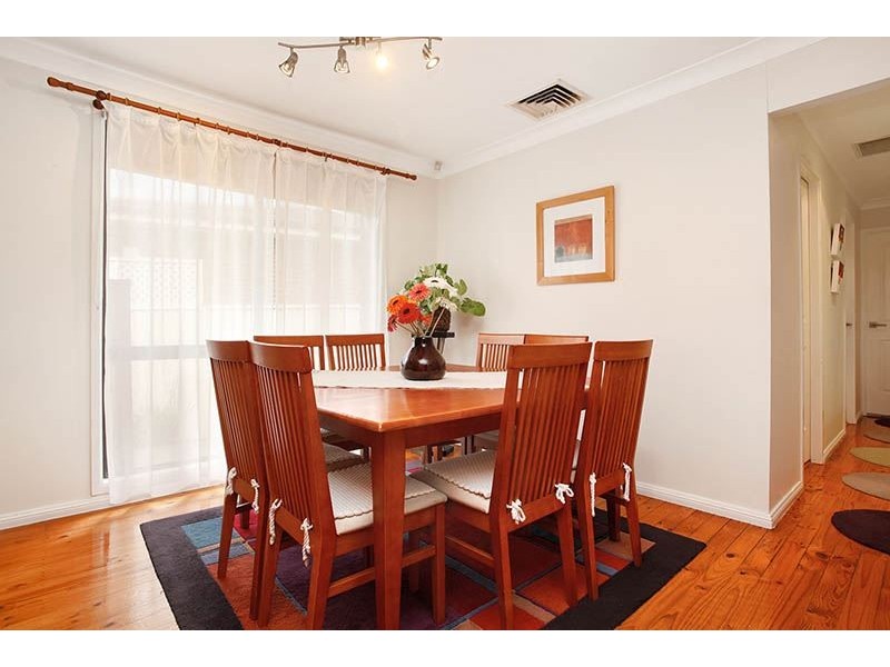 102a Ollier Crescent, Prospect NSW 2148