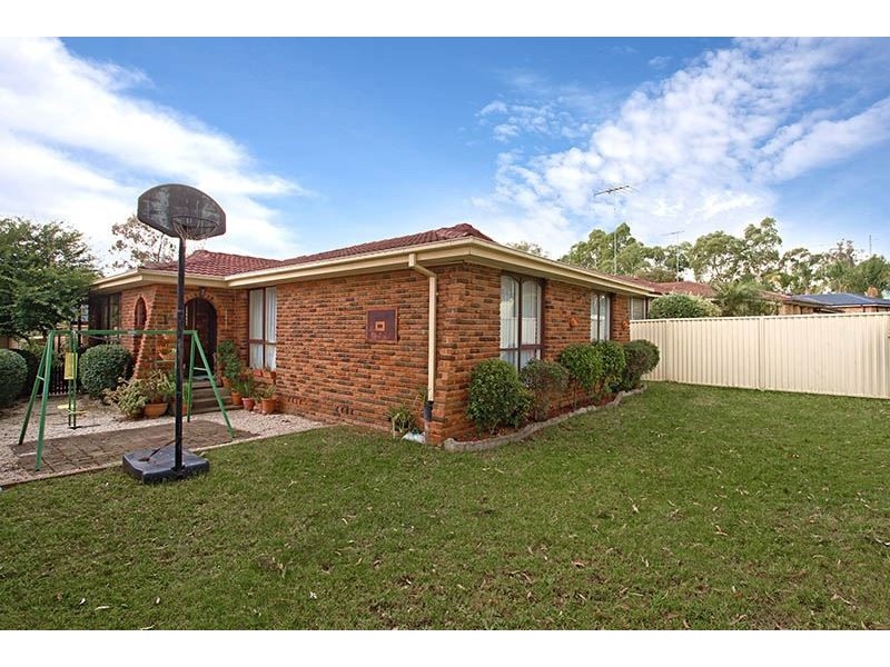 102a Ollier Crescent, Prospect NSW 2148